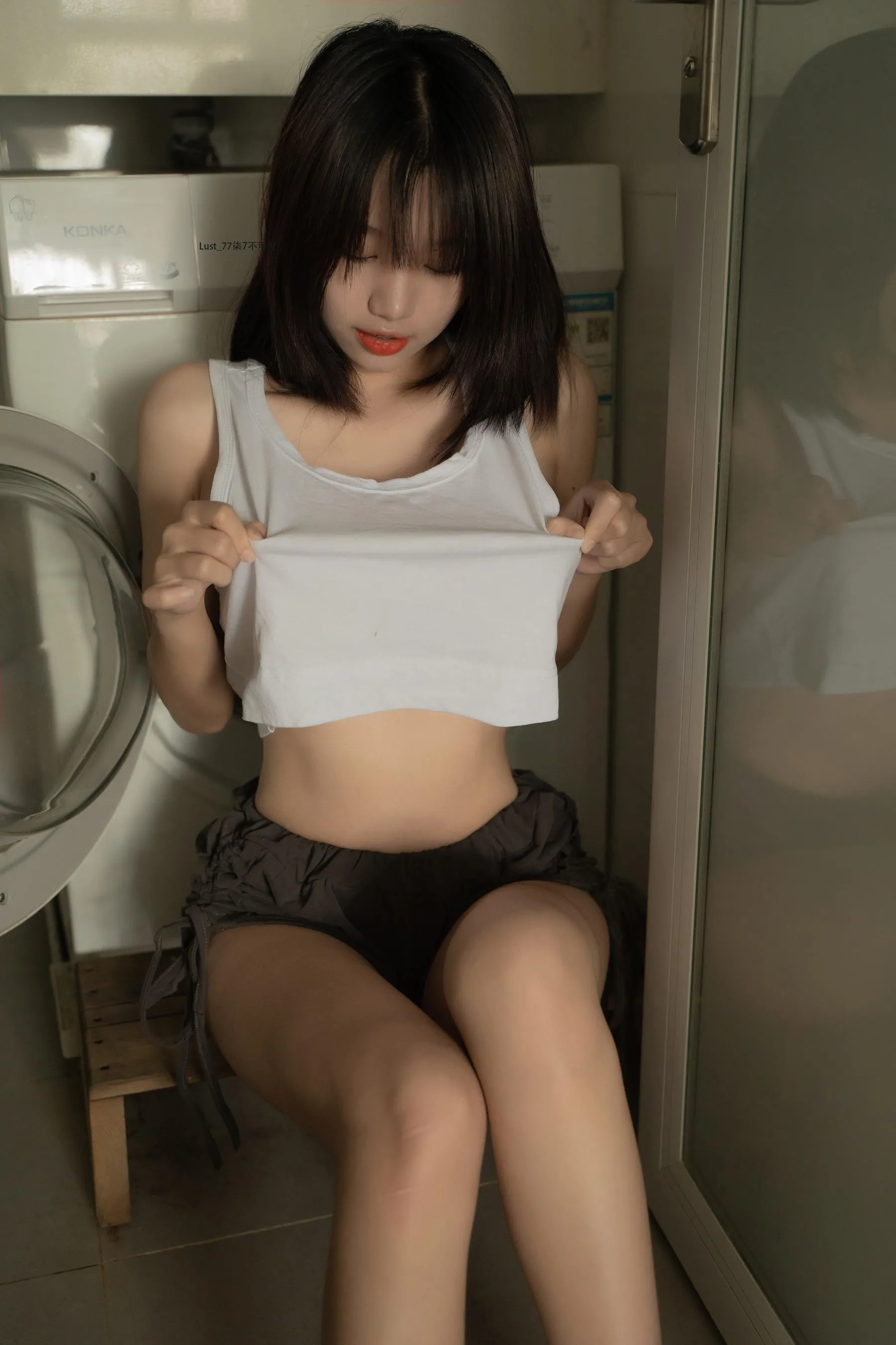 柒柒要乖哦 – NO.30 初恋背心 [70P]插图3